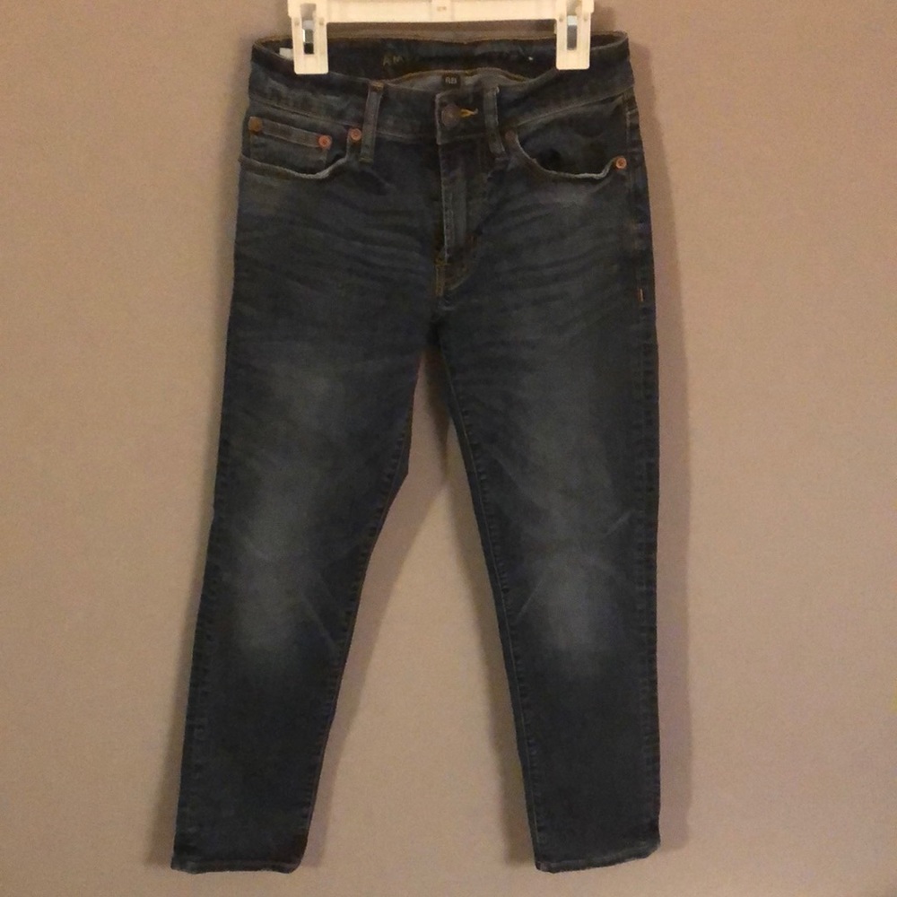 American Eagle slim straight 26*28
